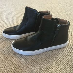 Gentle Souls leather sneakers- size 7 1/2